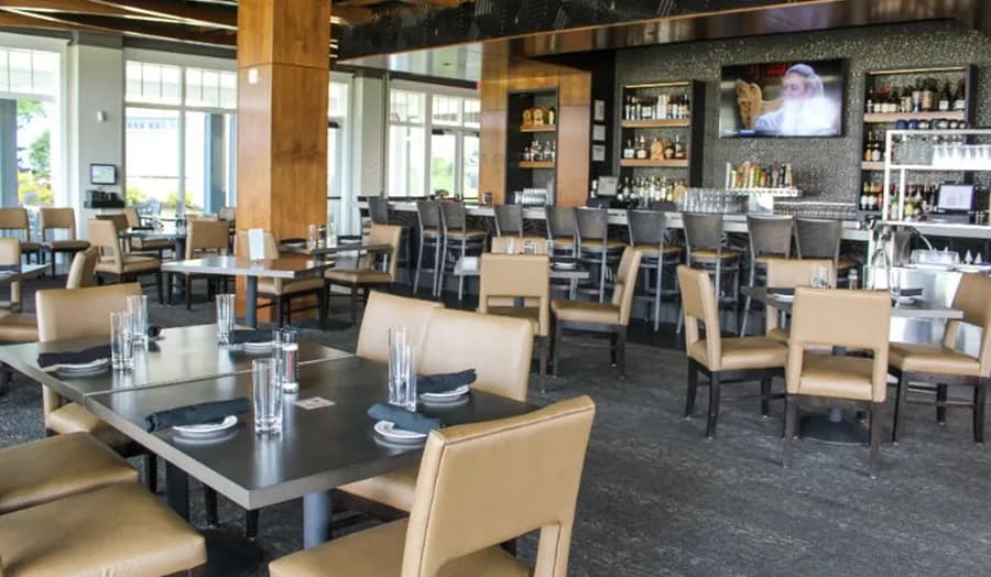 Red Rock Grill offers large windows that provide stunning views of the surrounding cliffs