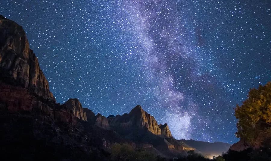 Zion National Park makes it a perfect place for stargazing