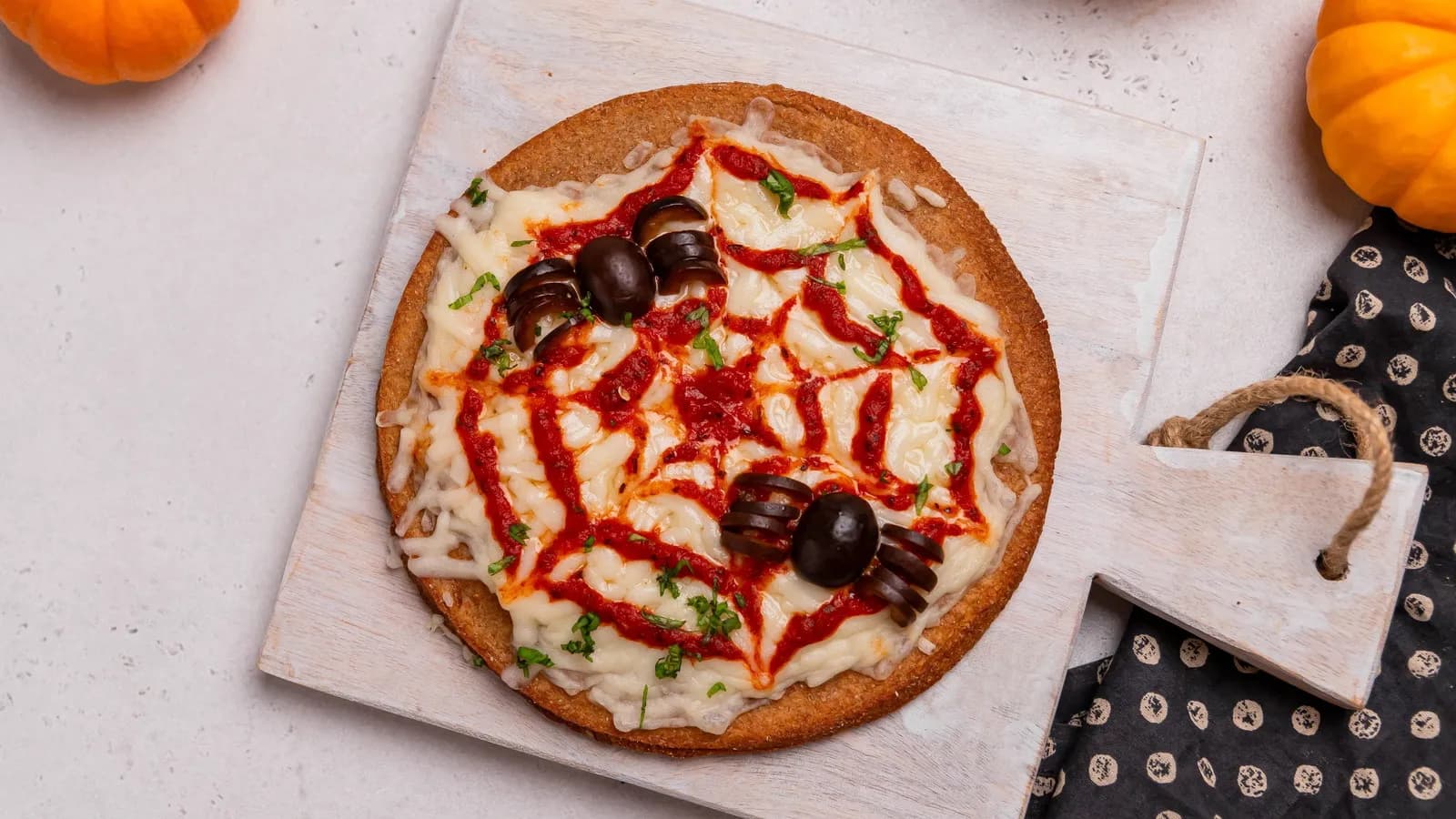 post-Top 19 Halloween Party Foods: Easy Ideas For A Crowd