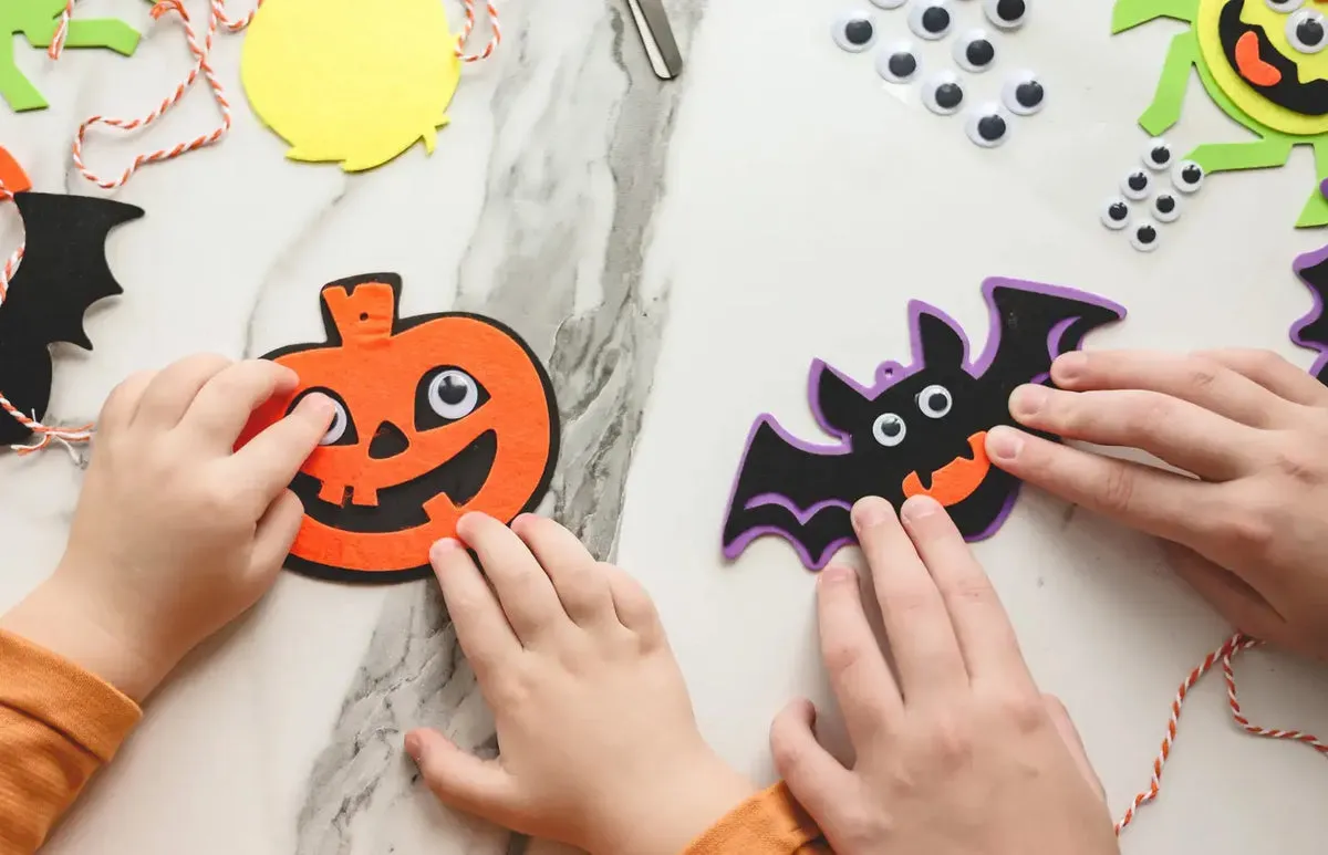 post-Halloween Drawing Ideas For Everyone, From Easy To Cute